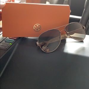 Tori Burch aviator sunglasses